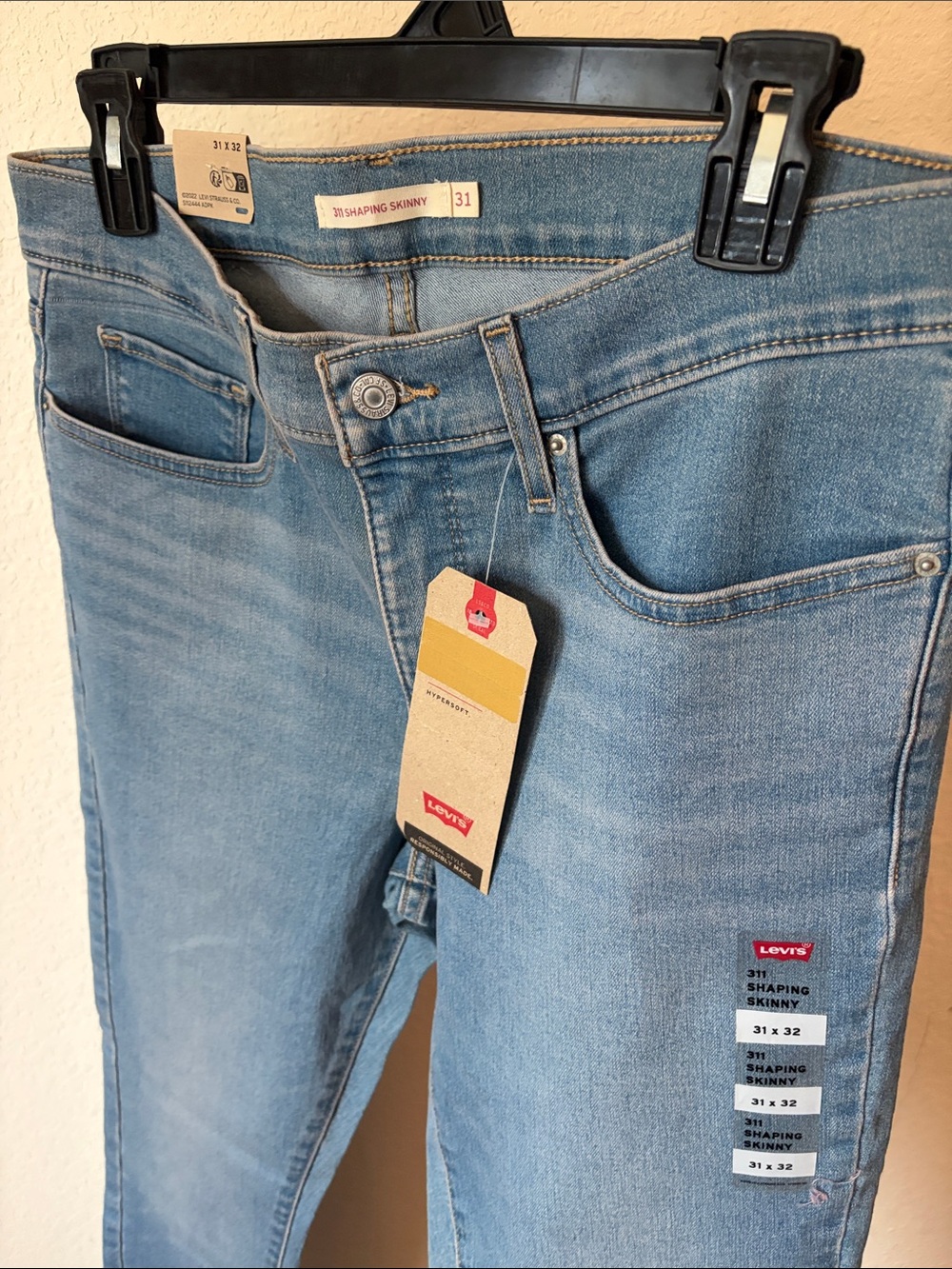 Levi's Women's Blue Shaping Skinny Jeans